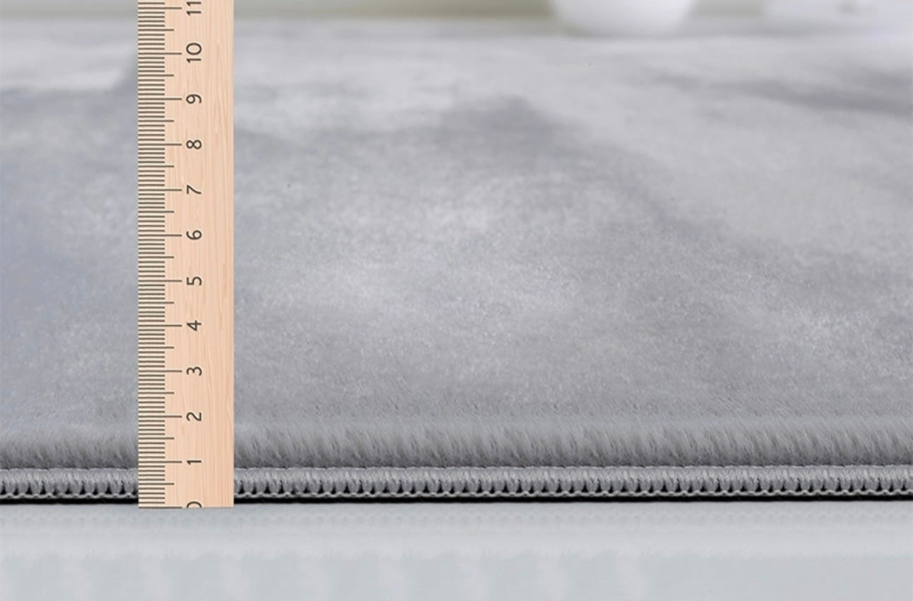 Tapis à poils doux- Lavable en machine- Couleur Gris clair