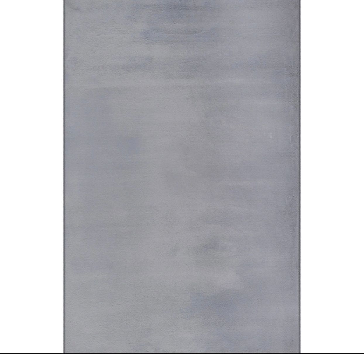 Épaisseur généreuse et finitions soignées du tapis gris clair FOCUS, tapis  haute densité.