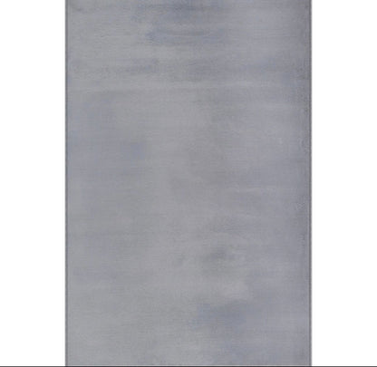 Épaisseur généreuse et finitions soignées du tapis gris clair FOCUS, tapis  haute densité.