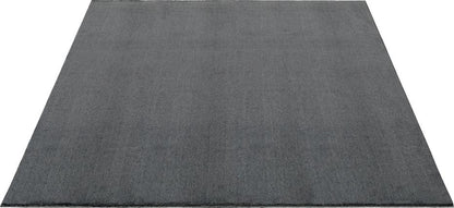 Vue du tapis rectangulaire LOFT anthracite sur fond neutre, modèle épais et lavable de haute qualité.